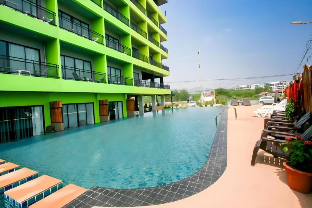 Bullkool Hua Hin Pool Villa Exterior photo